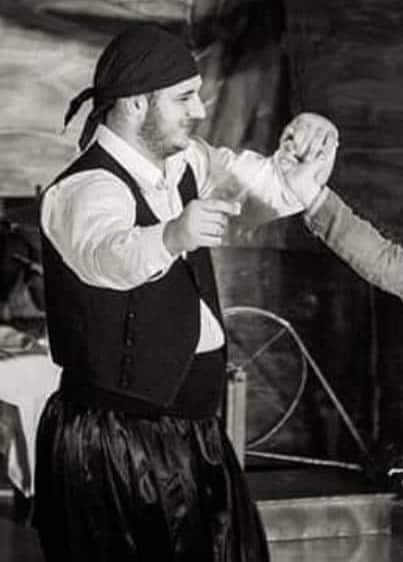 Χοροδιδάσκαλος Ηγέχορος Πειραιά-Δήμος Καπακλής