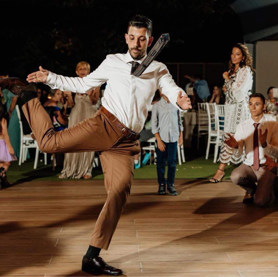 Χοροδιδάσκαλος Ηγέχορος Πειραιά-Μάνος Ζαχαράκης